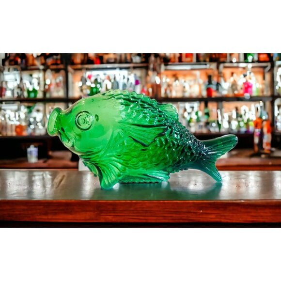 MCM Barware Green Glass Fish Bottle Decanter Bidders Whiskey Bottle Decor Retro - Picture 1 of 9
